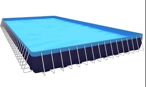A piscina inflável de pouco peso do PVC com casa do quadro do metal usa interno