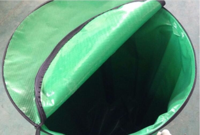 Tambor de chuva dobrável flexível da extremidade de água do PVC 100L para o coletor da água da chuva do jardim
