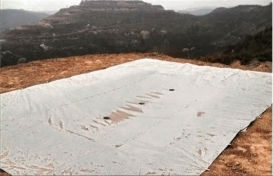 Área montanhosa Recolha de águas pluviais Tanque de armazenamento de água para soluções agrícolas sustentáveis